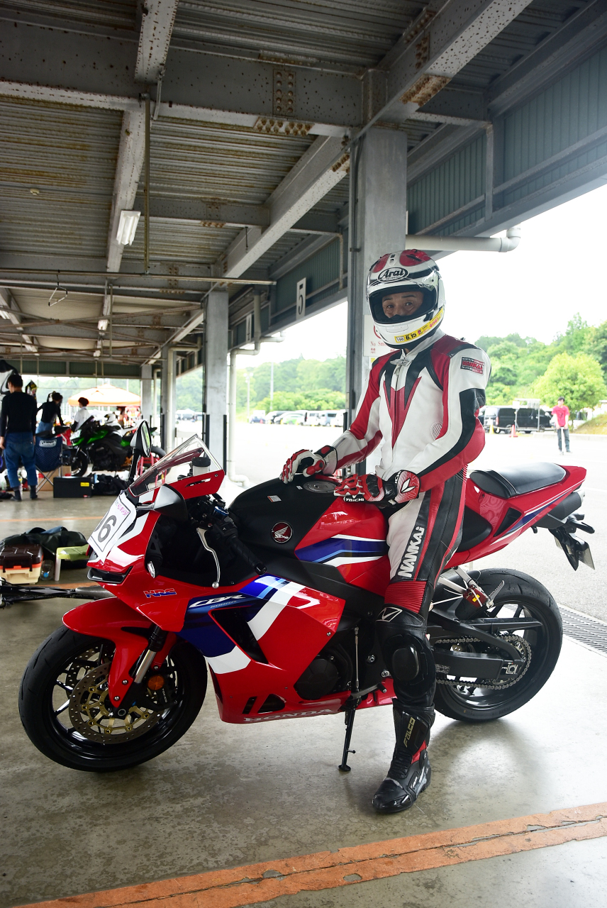 D72_9999 (74).JPG